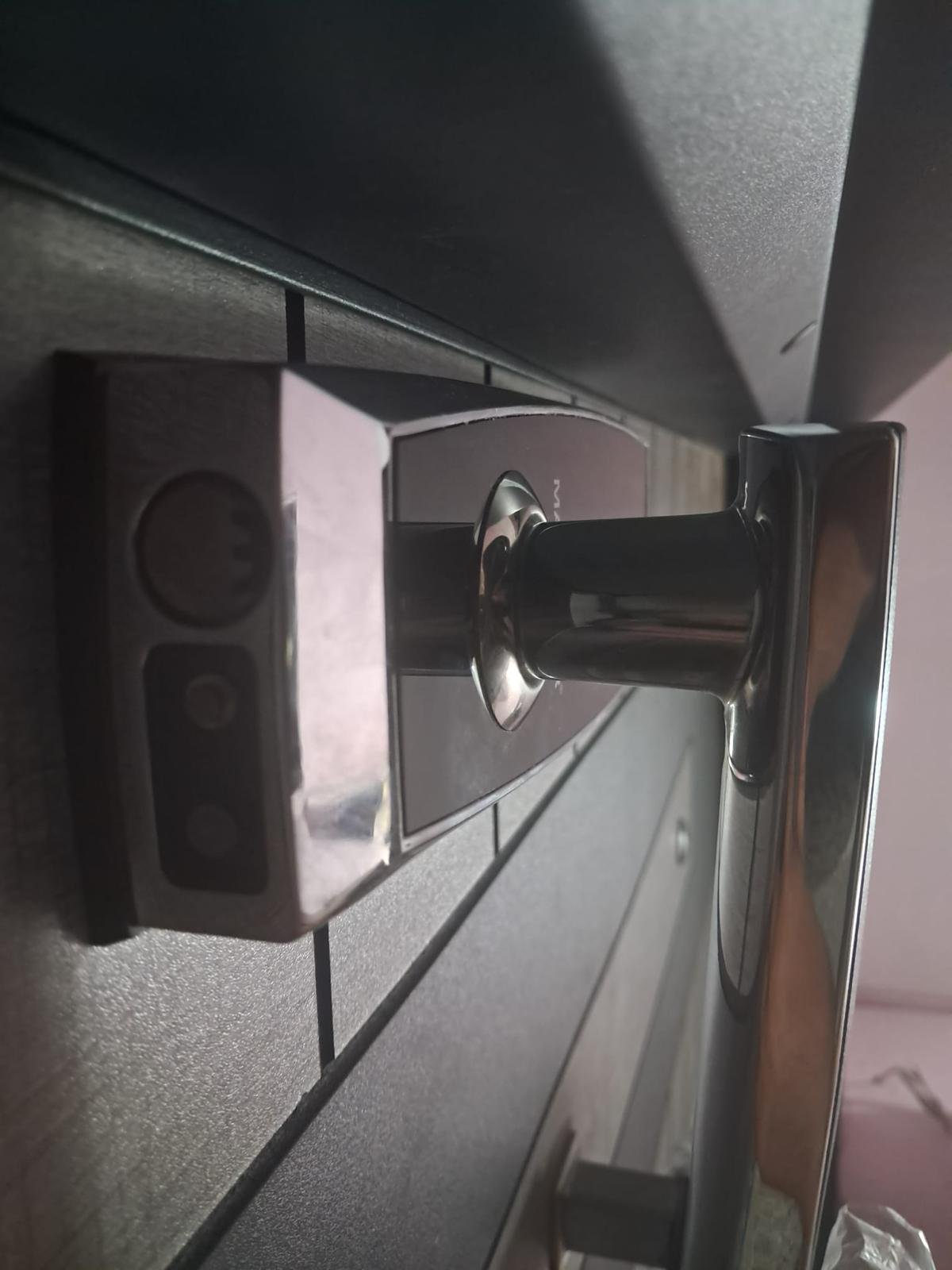 Güloluk çilingir kapı açma servisi, Aksu anahtarcı